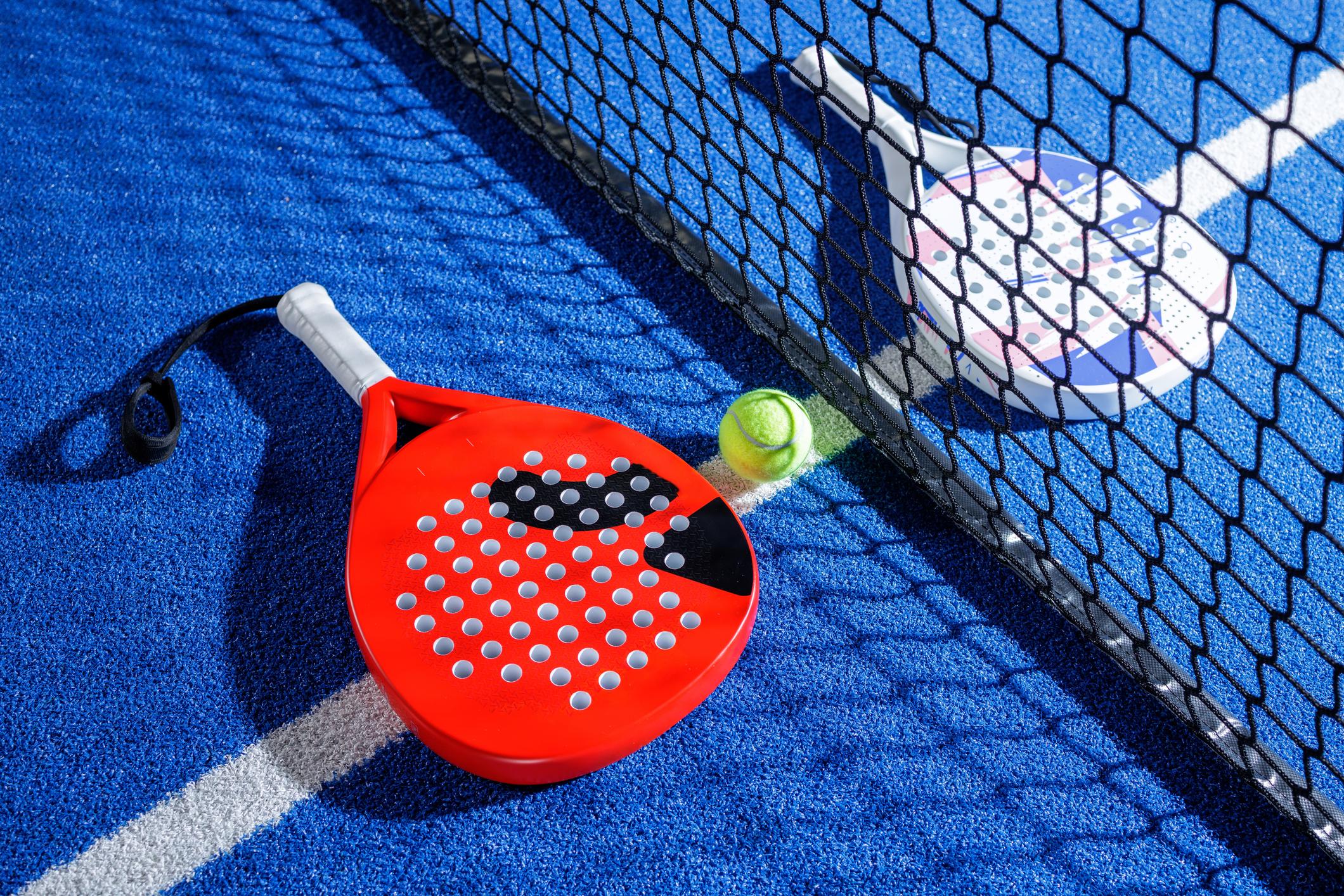 How to Choose the Right Padel Racket in 2026